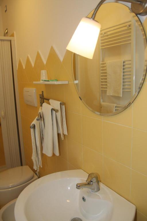 Hotel La Congiura Dei Baroni Teggiano Phòng bức ảnh